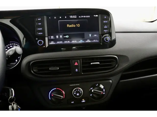 Hyundai i10 1.0 Comfort Smart rood 2021 Benzine 30