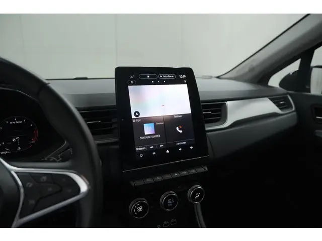 Renault Captur Mild Hybrid 140 EDC Techno 2024 Benzine 47