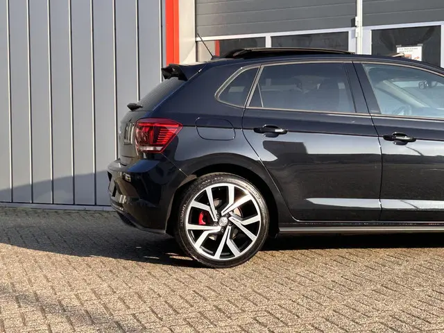 Volkswagen Polo 2.0 TSI GTI 2020 Benzine 8