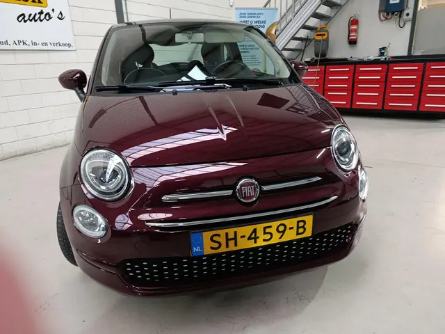 Fiat 500 0.9 TwinAir Turbo Lounge 2018 Benzine 12