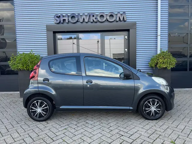 Peugeot 107 1.0 Access Accent Airco|5-deurs 2013 Benzine 9