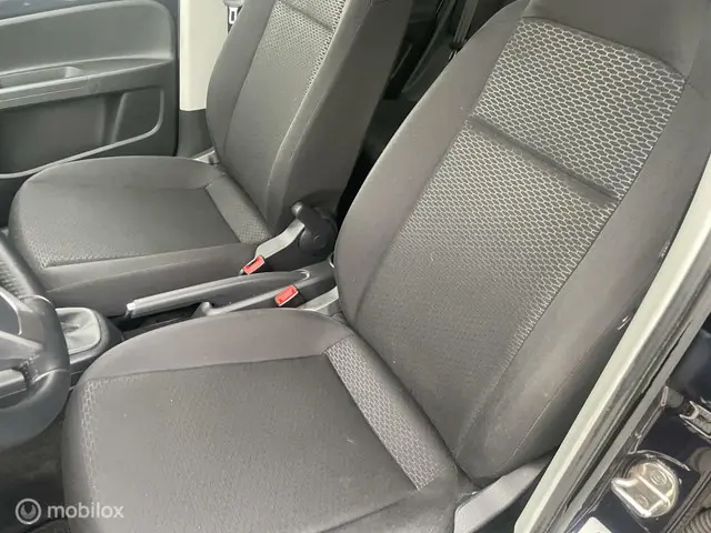 SEAT Mii 1.0 Mii by Mango 2015 Benzine 5