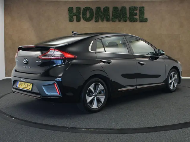 Hyundai IONIQ Premium EV 2018 Elektrisch 4