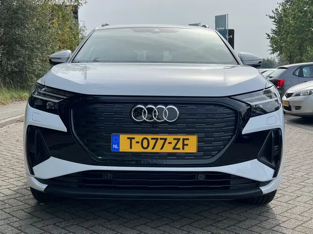 Audi Q4 e-tron 3
