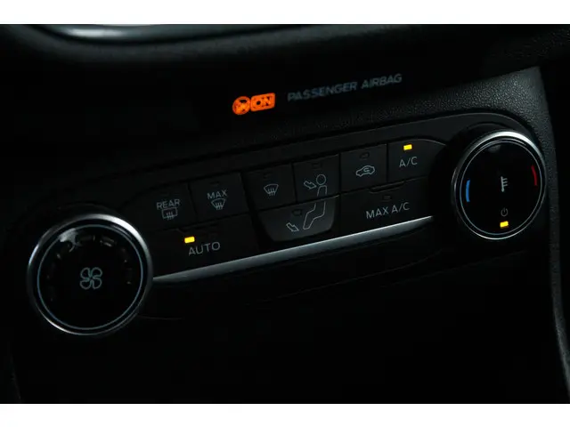 Ford Fiesta 1.0 EcoBoost Titanium//Navi!! 2021 Benzine 18