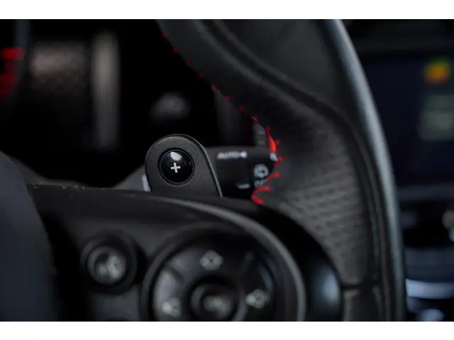 MINI Cooper Mini 2.0 John Works 2015 Benzine 40