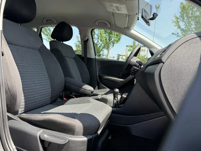 Volkswagen Polo 1.2 TSI BlueMotion Edition 2013 Benzine 16