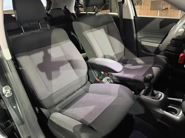 Citroën C4 Cactus |1.2 PureTech |Shine 2016 Benzine 33