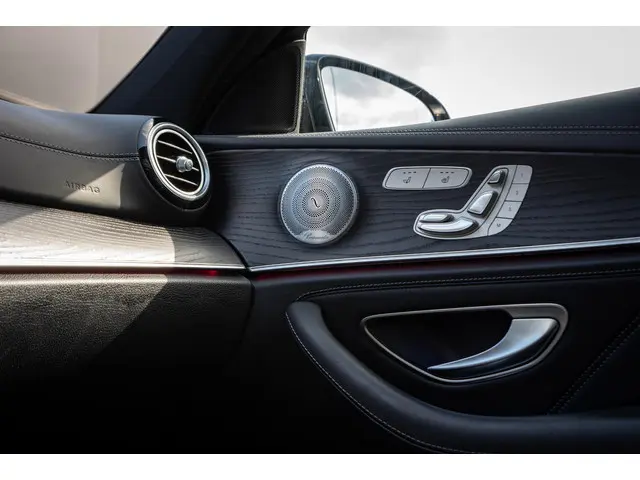 Mercedes-Benz E-Klasse AMG 63 S 4MATIC+ 2019 Benzine 27