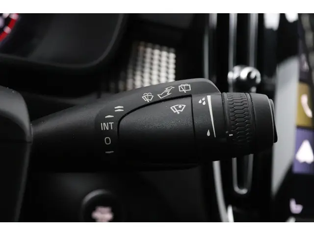 Volvo XC40 1.5 T3 R-Design 2019 Benzine 20