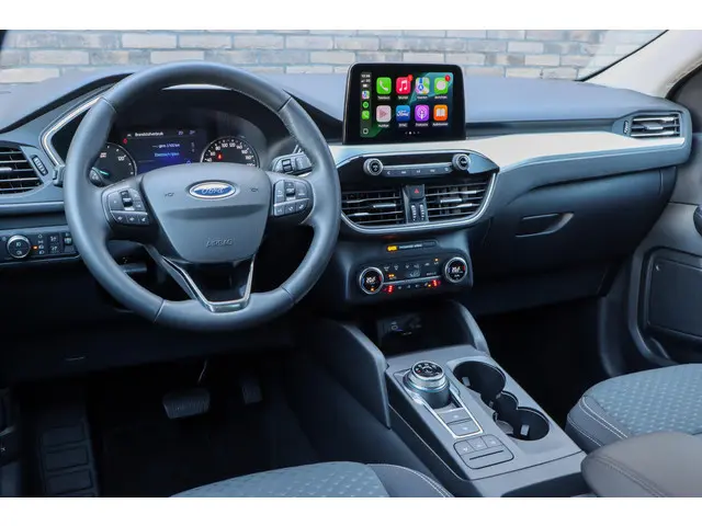 Ford Kuga 2.5 PHEV Cool & Connect 2022 Hybride Benzine 32