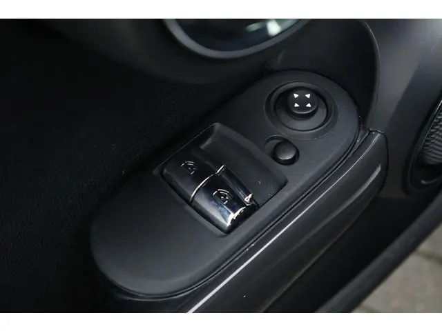MINI One Mini 1.2 2017 Benzine 24