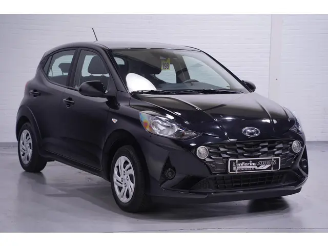 Hyundai i10 1.0 Select 2023 Benzine 2