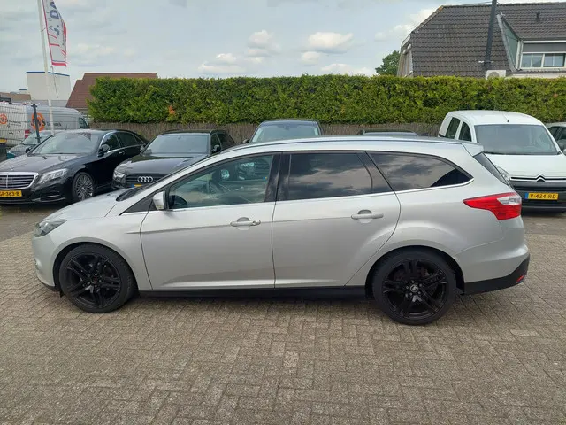 Ford Focus Wagon 1.0 EcoBoost Trend 2012 Benzine 7
