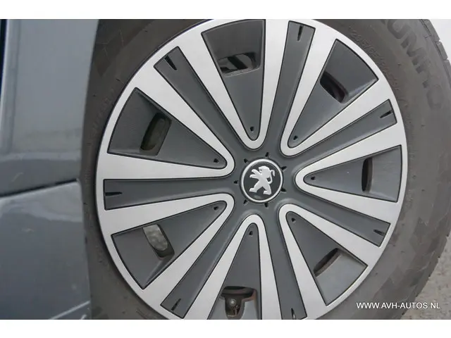 Peugeot Partner Tepee 1.2 PureTech Allure 2018 Benzine 10