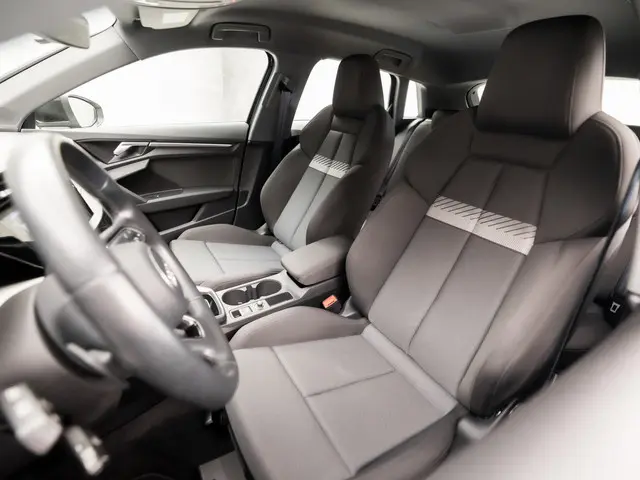 Audi A3 Sportback 30 TFSI Sportline 2021 Benzine 12