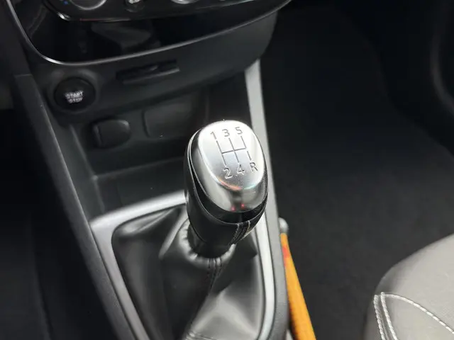 Renault Clio 1.5 dCi Ecoleader Limited 2016 Diesel 22