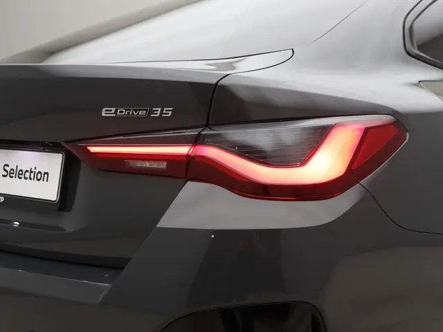 BMW i4 eDrive35 M Sport Edition 70 kWh 2024 Elektrisch 21