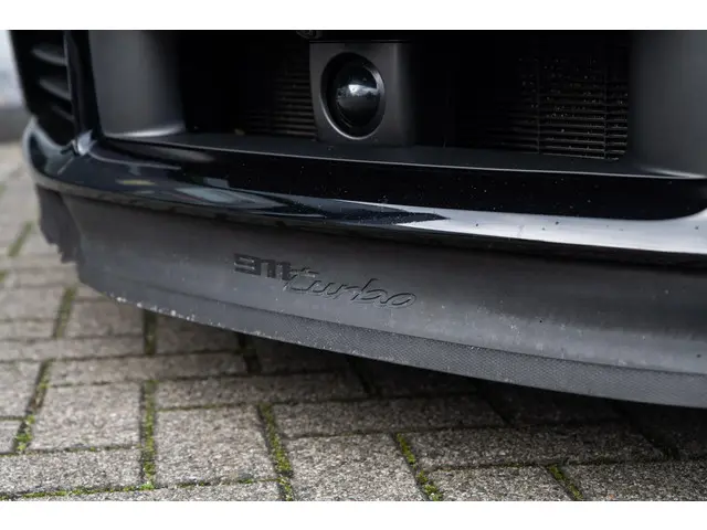Porsche 911 3.8 Turbo 2021 Benzine 35