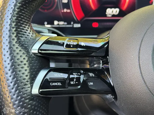 Mercedes-Benz C-Klasse 200 AMG Line 2022 Benzine 22