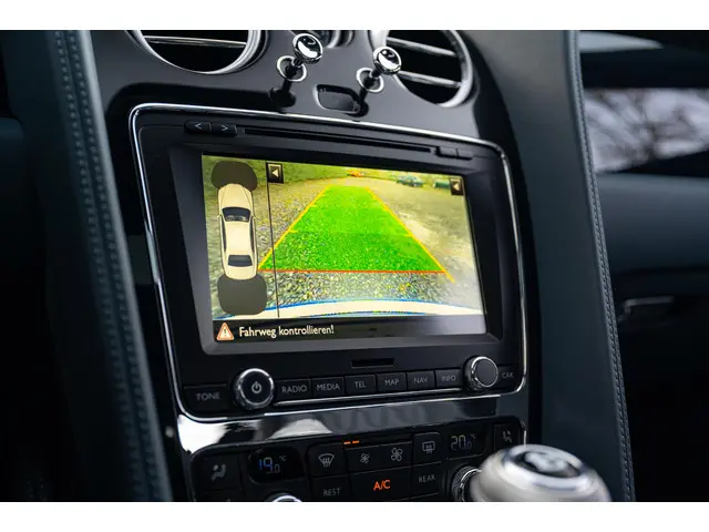 Bentley Flying Spur 4.0 V8 2016 Benzine 19