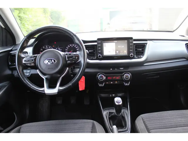 Kia Stonic 1.0 T-GDi Dynamic Line 2020 Benzine 12