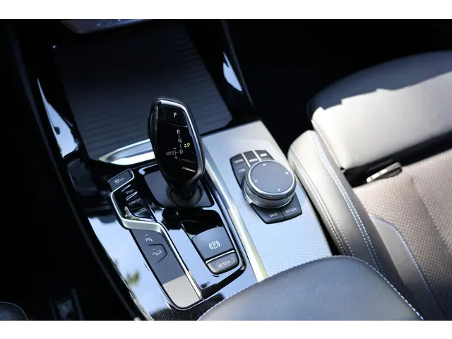 BMW X3 xDrive20i 2020 Benzine 38