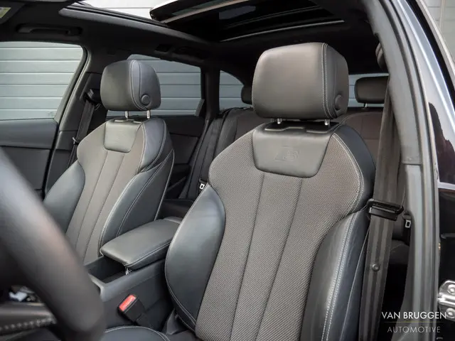 Audi A4 Avant 40 TFSI S-Line 2019 Benzine 3