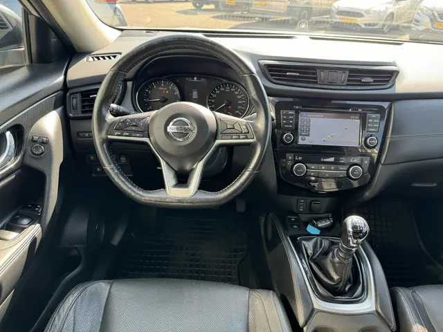 Nissan X-Trail 1.6 DIG-T Tekna 2018 Benzine 19