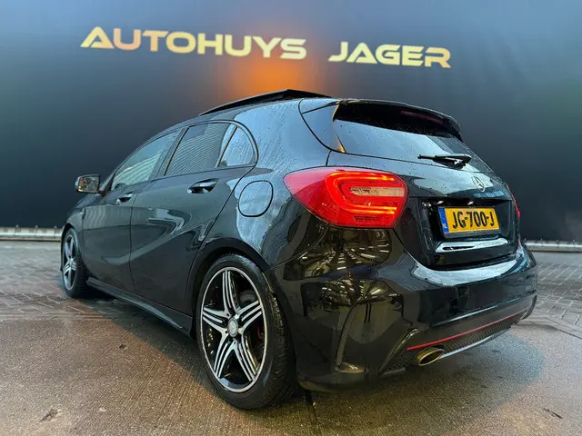Mercedes-Benz A-Klasse 250 Sport Prestige 2015 Benzine 2