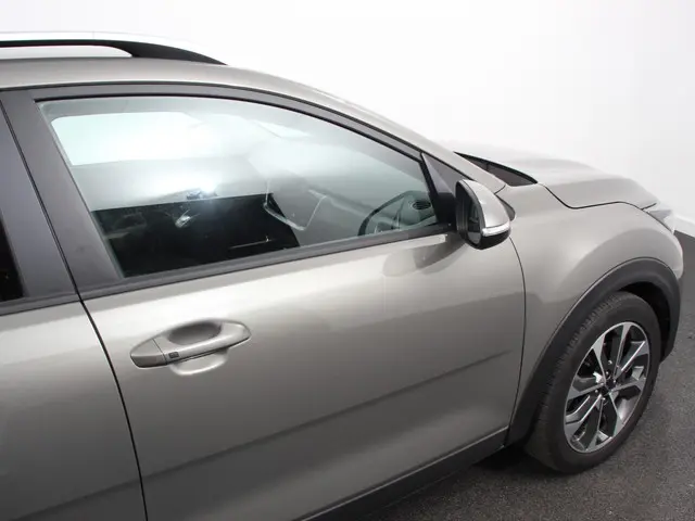 Kia Stonic 1.0 T-GDi MHEV DynamicPlusLine 2023 Benzine 21