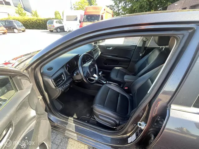 Kia Rio 1.4 Dynamic | 1e eigenaar 2017 Benzine 8