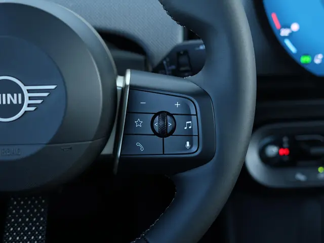 MINI 5-Deurs Mini 1.5 Cooper C Favoured L 2025 Benzine 28