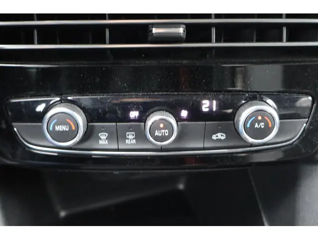 Opel Mokka-e Elegance 50-kWh 11kw bl. 2021 Elektrisch 29