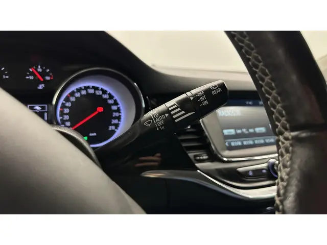 Opel Astra Sports Tourer 1.2 Design & Tech 2021 Benzine 24