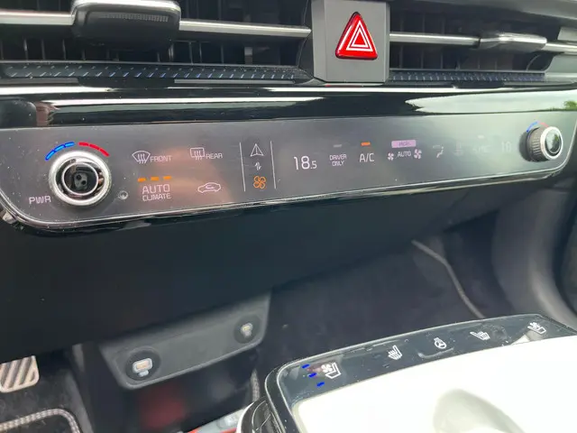 Kia EV6 GT-Line AWD 77.4 kWh Matte 20'' 2022 Elektrisch 27