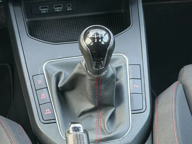 SEAT Ibiza 1.0 TSI FR Business Intense 2019 Benzine 18