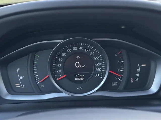Volvo XC60 D3 Geartronic FWD Momentum 2014 Diesel 25