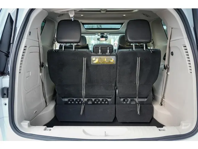 Chrysler Pacifica 3.6 V6 Hybrid 2021 Benzine 26