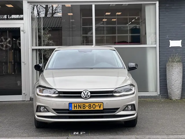 Volkswagen Polo 1.0 MPI IQ-DRIVE 2019 Benzine 10