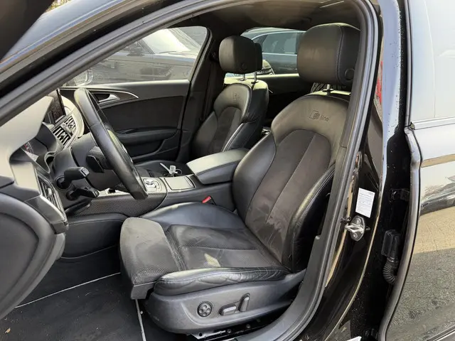 Audi A6 Avant 3.0 TFSI quattro 3X S-Line 2014 Benzine 15