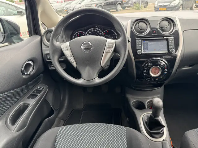 Nissan Note 1.2 Connect Edition 2014 Benzine 30