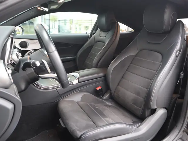 Mercedes-Benz C-Klasse Coupé C 180 2020 Benzine 8