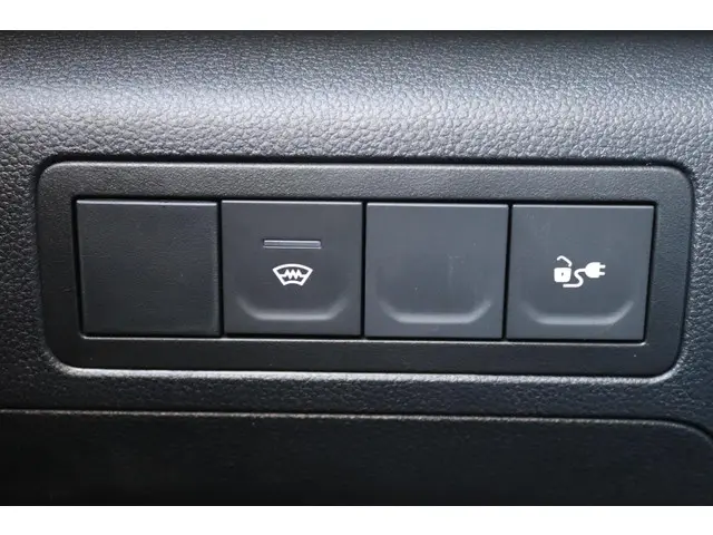 Renault Kangoo E-Tech Extra L2 44 kWh 2024 Elektrisch 28