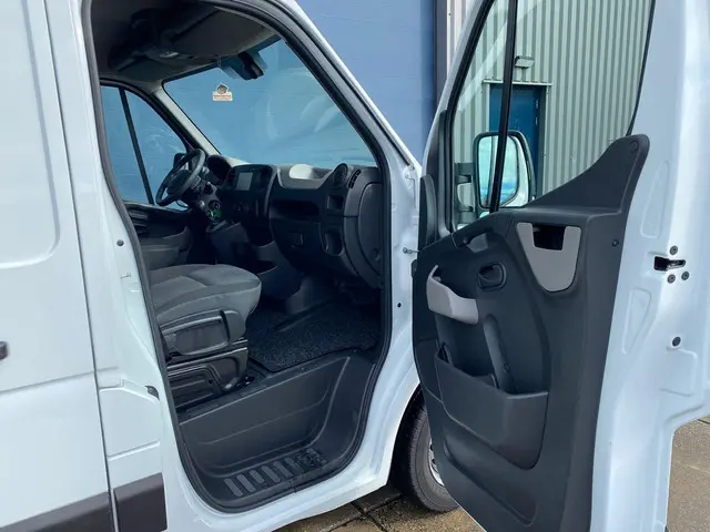 Opel Movano 2.3 CDTI L1H1 2017 Diesel 26