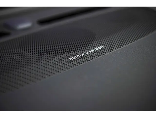 Volvo XC40 2.0 B4 Plus Dark 2025 Benzine 28