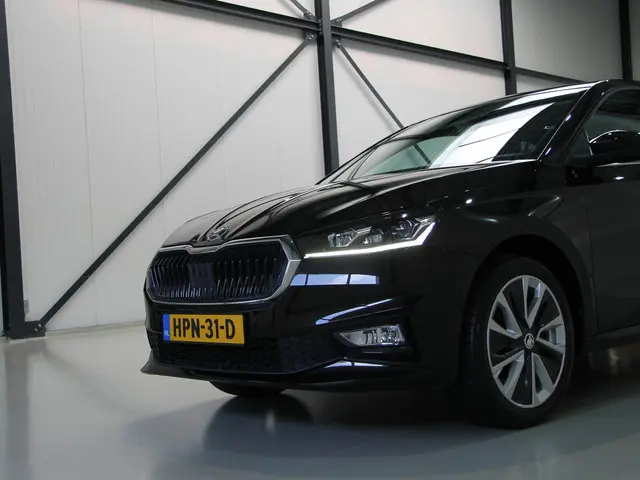 Škoda Fabia 1.0 TSI 110pk Style | Vol opties! 2021 Benzine 11