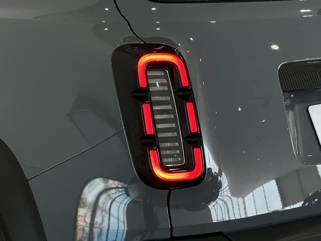 Renault 4 Comfort Range Techno 52 kWh 2026 Elektrisch 17