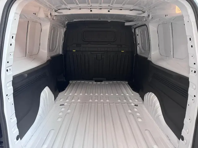 Peugeot Partner 1.5 BlueHDi 100PK L2 2024 Diesel 17