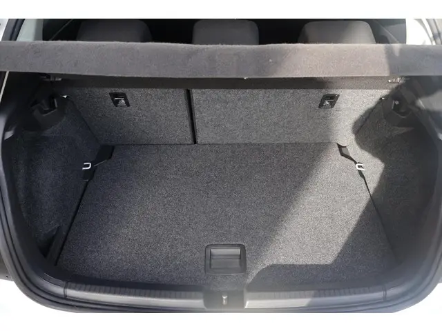 Volkswagen Polo 1.0 TSI Comfortline 2020 Benzine 21